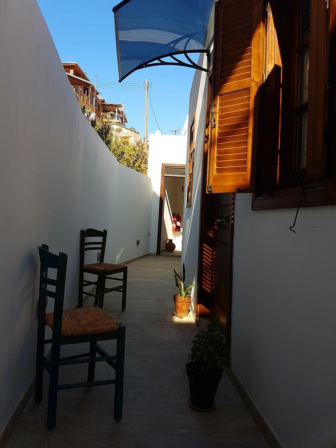 Kalopanayiotis Museum Inn กาโลปานาโยติส ภายนอก รูปภาพ